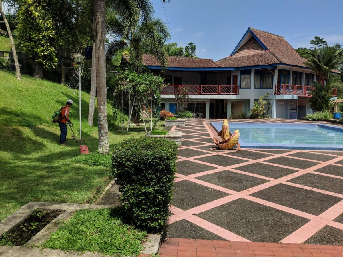 Oyo 1924 Hotel Rafflesia Sukabumi Bagian luar foto